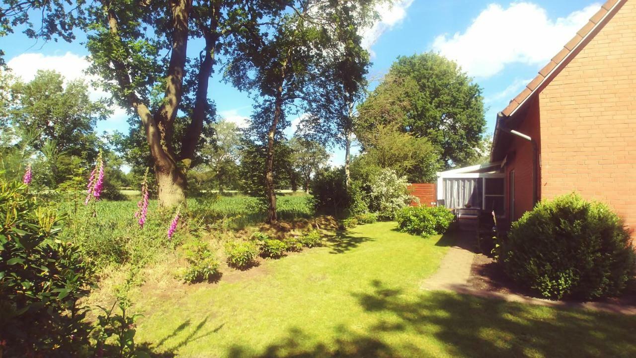 Ferienwohnung Schwantje Aurich Esterno foto